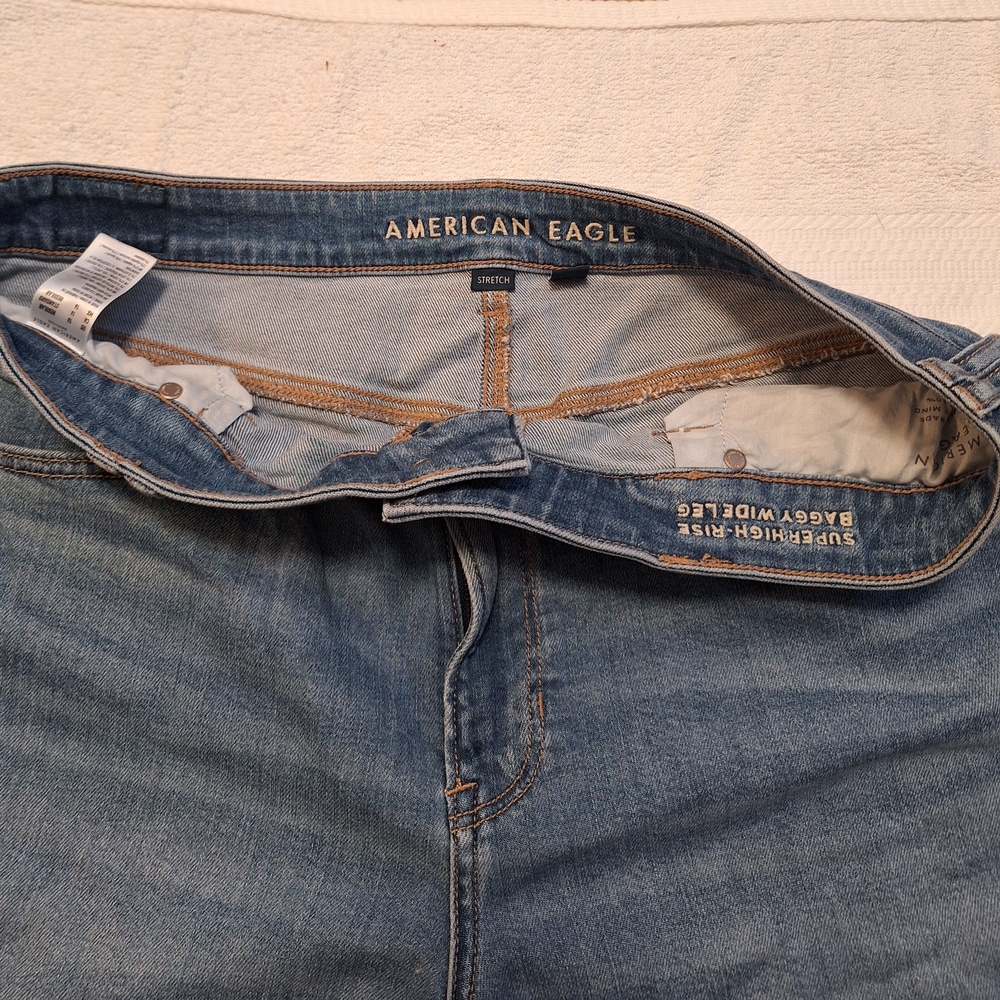 American Eagle Outfitters Blue Flare & Wide Leg Jeans - Picture 2 of 5